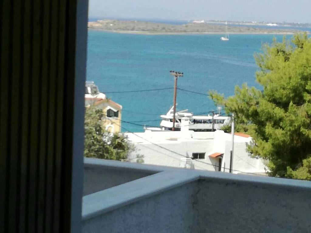 Agistri Hotel Skála エクステリア 写真